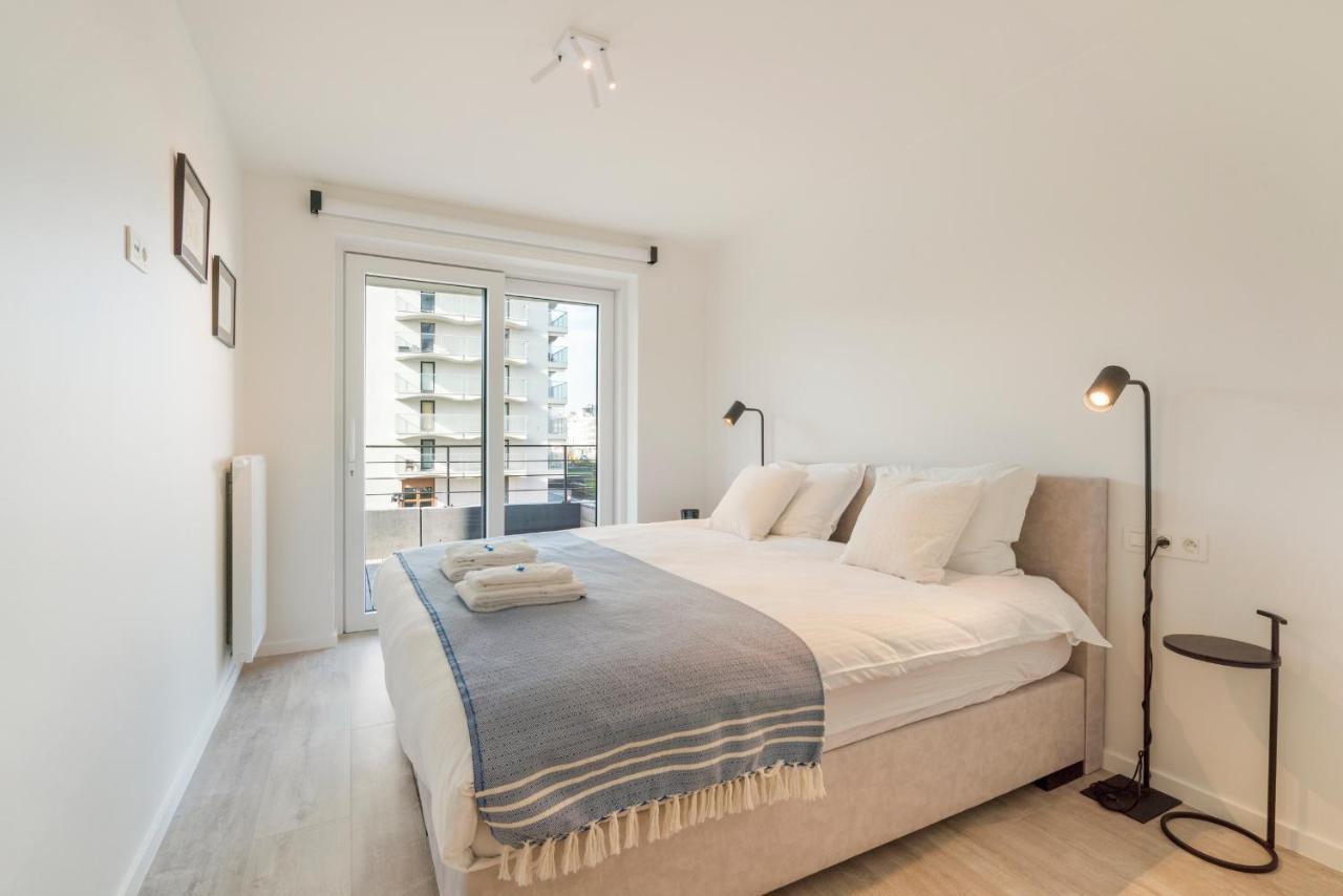 The Waves-Luxurious 3Bedroom App W Big Terrace & Garage Οστένδη Εξωτερικό φωτογραφία